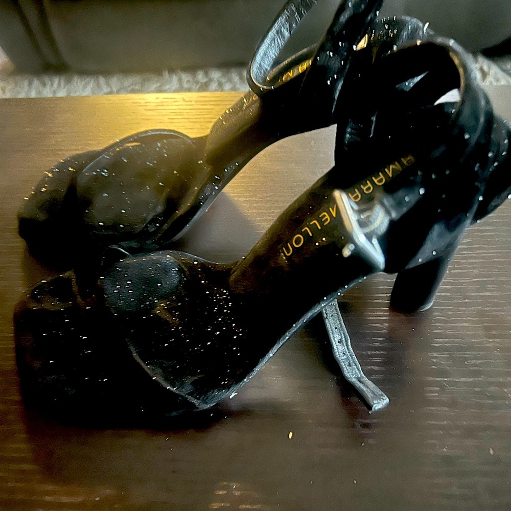 Tamara Mellon Solar 100 Velvet Black Heels pillow top pumps, only worn indoors.